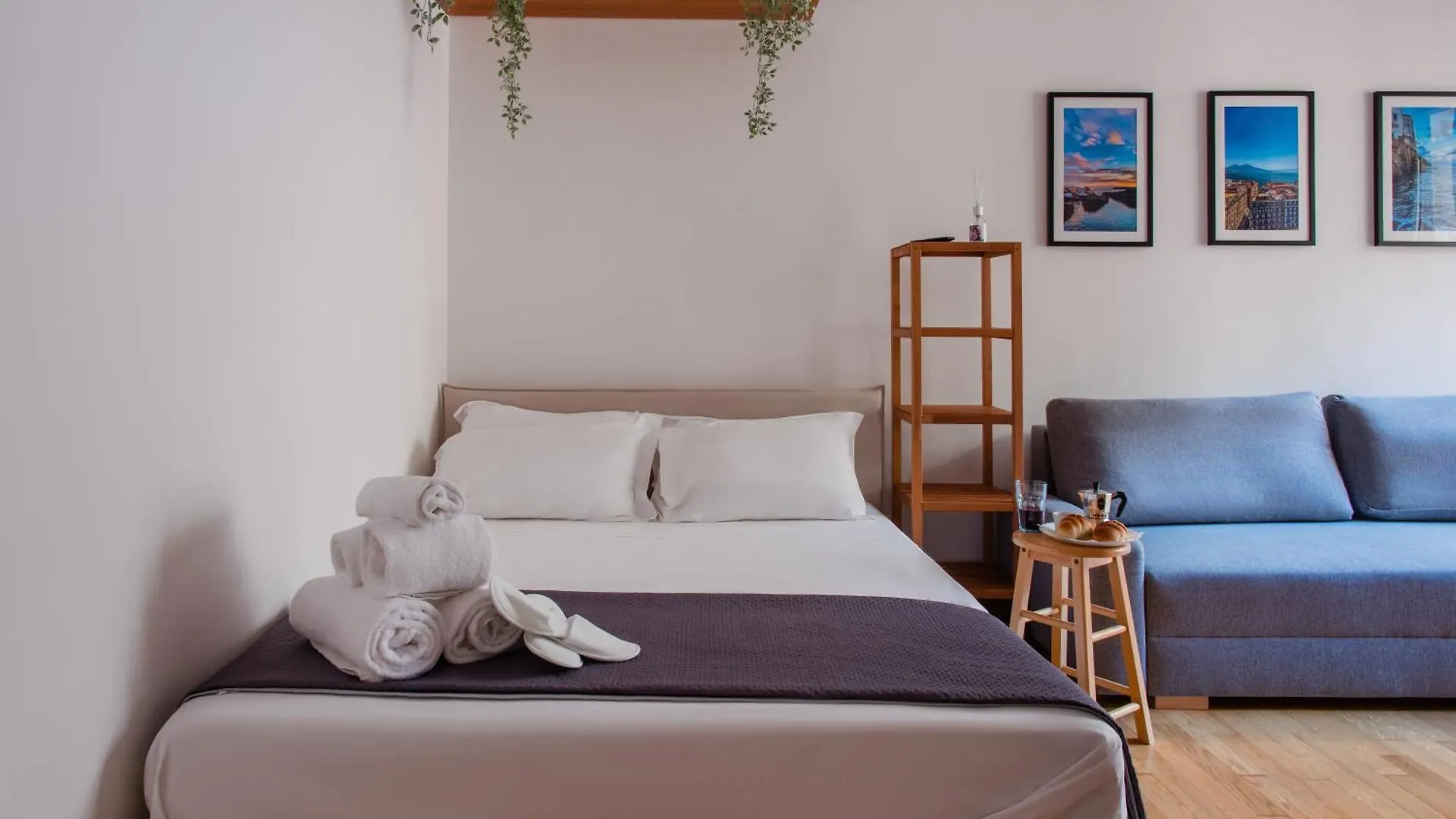 Chiaia Life Apartment Naples Italy