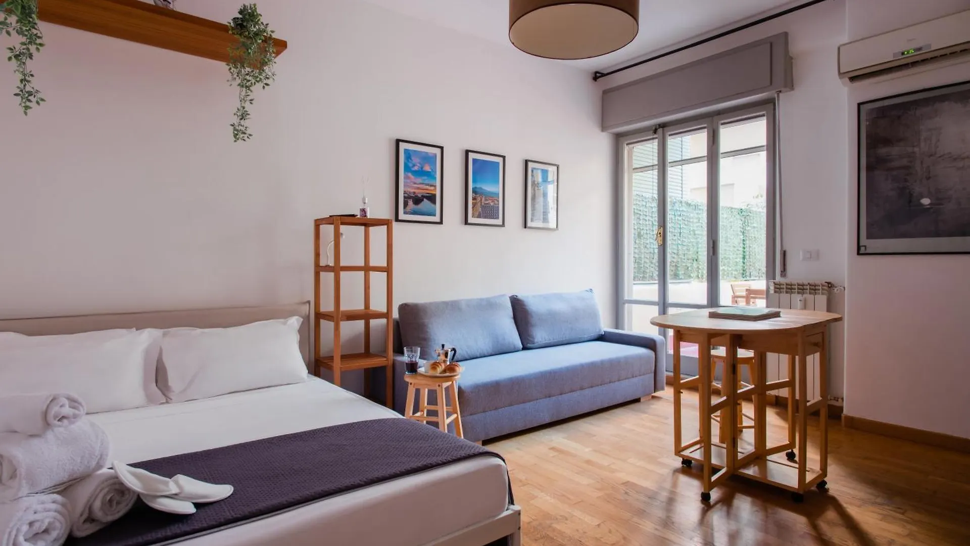 Chiaia Life Apartment Naples